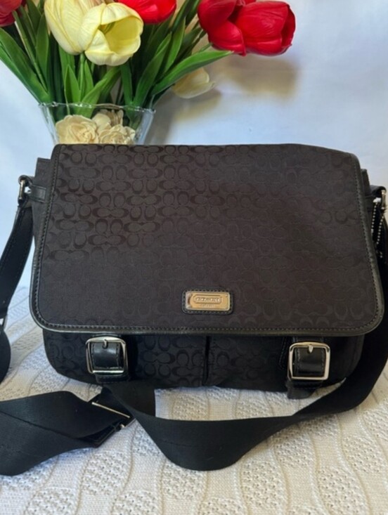 Coach Handbags - Coach Unisex Jacquard & Leather Medium Messenger Crossbody